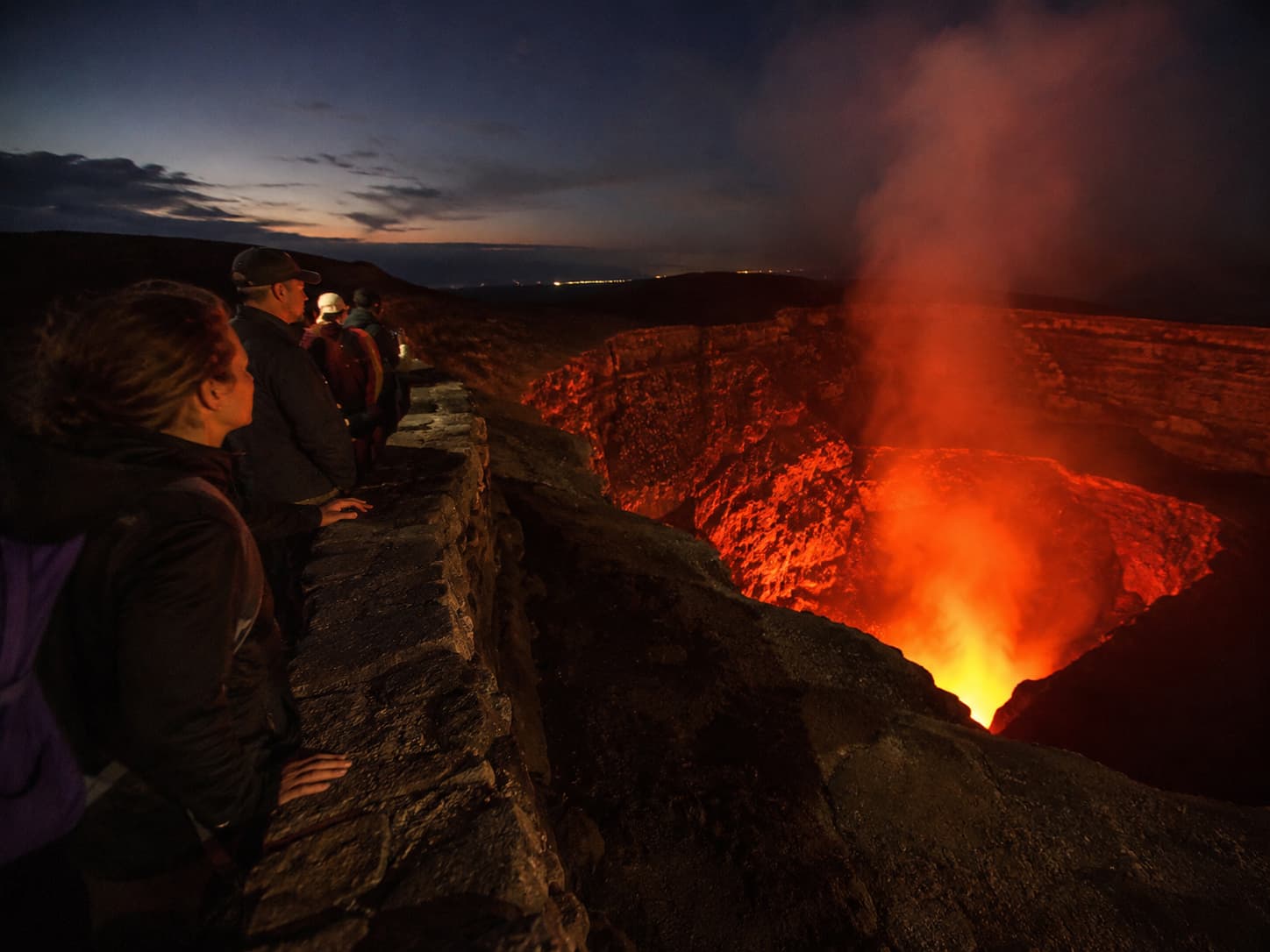 Best Masaya Volcano Tours for Chasing Lava and Local Flavor